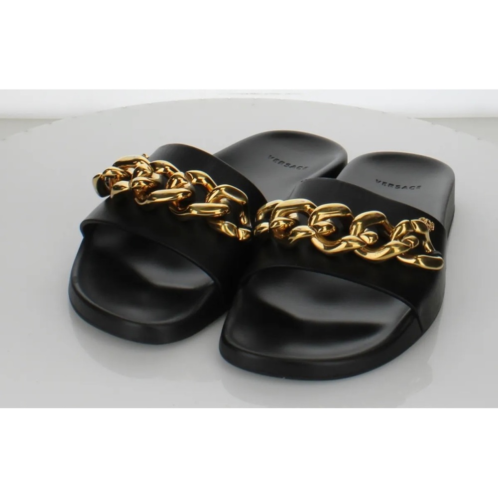Women's Sz 36 size 6 Versace Medusa Chain Leather Slide In Black